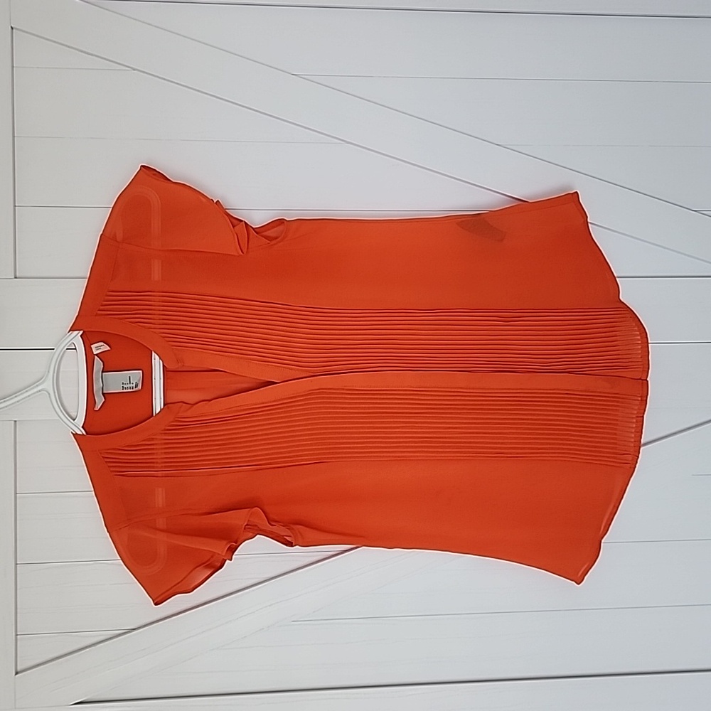 H&M short ruffle cap v-neck blouse